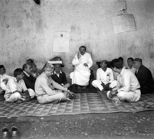 MSI Collection ; India - Papa J is seated on the far right