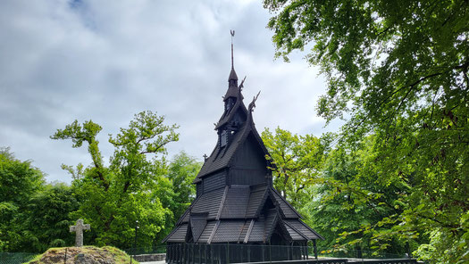 Norwegische Stabkirche (Foto: Theo)