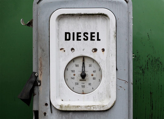 Abgasskandal: Kostenloser Checkup Ihres Diesel-Kaufvertrages - Dr. jur. Michael Fingerhut - Rechtsanwalt / Rechtsberatung / Inhouse-Rechtsseminare München
