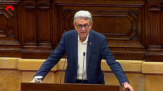 El diputat socialista al Parlament de Catalunya, Rafel Bruguera, realitzant la seva ponència. Parlament de Catalunya/PSC
