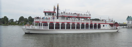 Bild: Fähre auf der Schlei