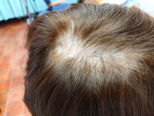 白髪染め止めた