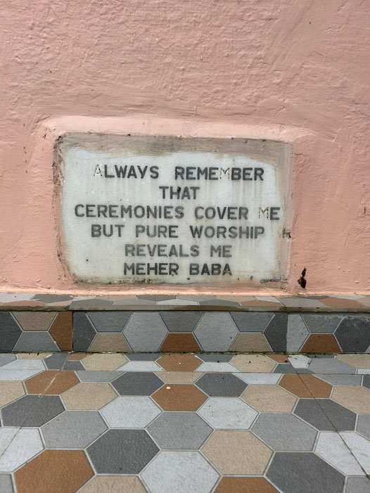 2025 : Plaque at the Meher Baba Centre in Dehra Dun. Photo taken by Joe Dunn.