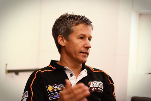 Elektronikspezialist Tex Geissler erklärt die Besonderheiten einer MotoGP Maschine