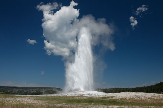 Yellowstone National Park, USA Reise, Lonelyroadlover, Old Faithful