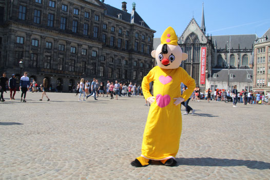 Shinkan Paar Aan de overkant Mascotte Bumba. - De website van 4sweet-entertainment!