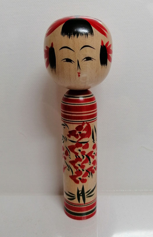 kokeshi tradicional