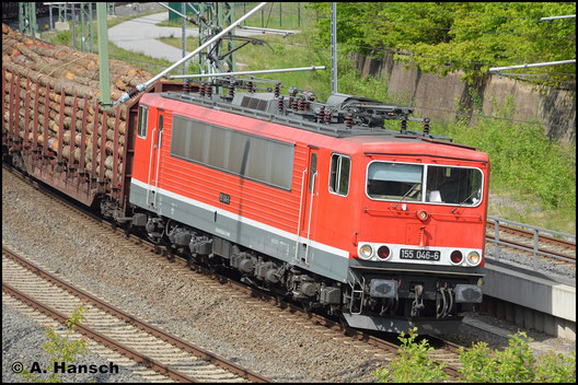 Am 21. Mai 2019 verlässt die Lok mit Holzzug den Chemnitzer Hbf. Sie ist inzwischen bei der EBS im Einsatz