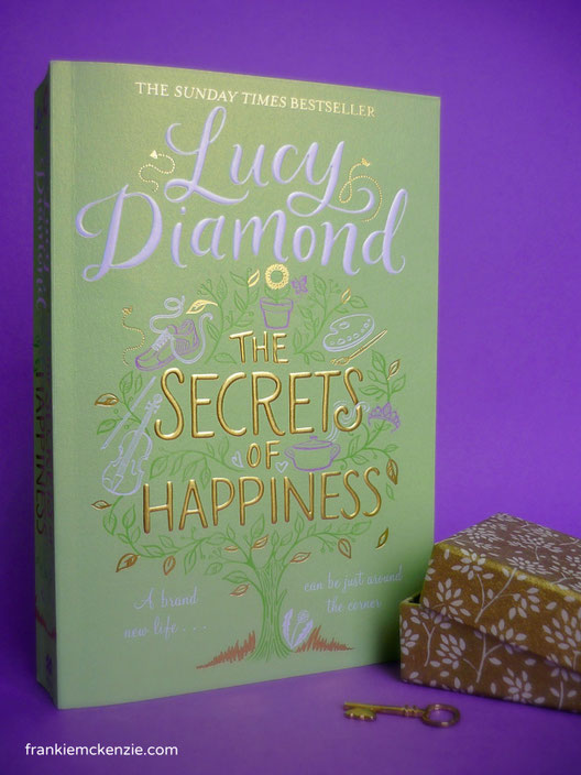 Lucy Diamond's bestseller The Secrets of Happiness