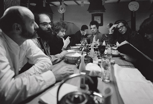 (l-r) Lawrence Ferlinghetti, Allen Ginsberg, Bob Dylan and Peter and Julian Orlofsky photographed by Ettore Sottsass, San Francisco, USA 1965 via phaidon