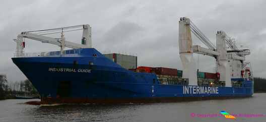 Intermarine Schwergut-Schiff INDUSTRIAL GUIDE, 1.400 t Hebeleistung