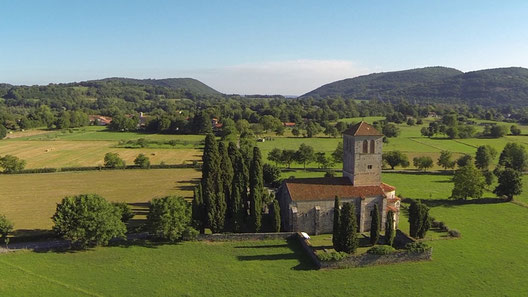 La basilique Saint-Just de Valcabrère fait partie du grand-site de la région Occitanie Pyrénées Mediterrannée Saint-Bertrand-de-Comminges Valcabrère, au cœur des Pyrénées centrales