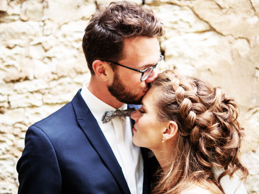 Freier Redner Hildesheim, Freie Trauung Hannover, Freier Redner Niedersachsen, Freier Redner Hannover, Freie Trauung Niedersachsen, Freier Redner Göttingen, Freier Redner Braunschweig, Hochzeitssängerin Hannover, Jazz-Trio Hannover, Musik Sektempfang