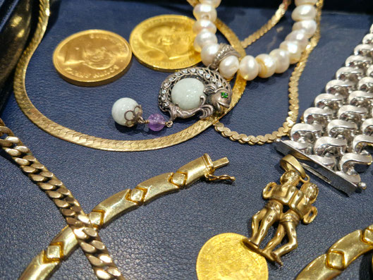 Erbschmuck und Nachlässe aus Gold und Silber für die Wertermittlung beim Ankauf