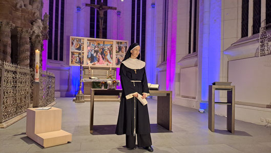 Schauspielerin Friederike von Krosigk schlüpft in die Rolle einer Nonne
