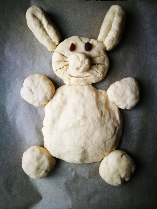 Hefe-Hase vor dem Gehen