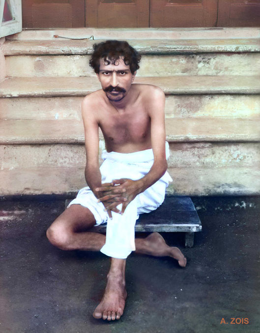  1922 : Meher Baba sitting on the steps of Manzil-e-Meem. Image rendition by Anthony Zois.
