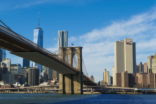 Reisetipps und Geschichten über New York State: die Geschichte der Brooklyn Bridge