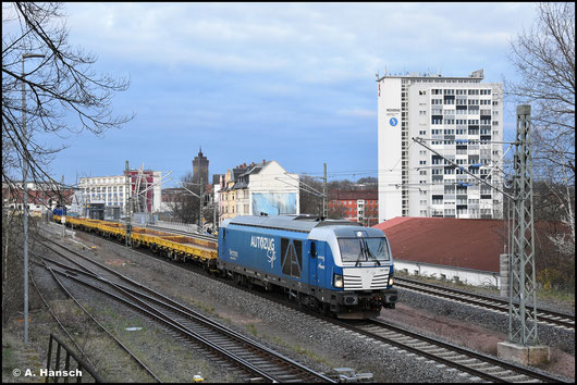 Die 247 909-5 von "Autozug Sylt" schaffte es am 08.04.2025 von der Insel in unsere Gefilde. Für die EGP zog sie einen Res-Wagen-Zug durch Chemnitz-Süd gen Norden