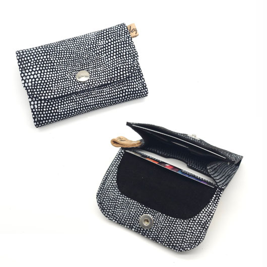 Porte-cartes-cuir-artisan-création-Lyon-Villeurbanne-maroquinerie-hey'lo