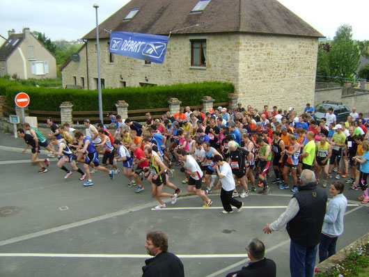 Avenay - départ de la 6ème course de la Guigne