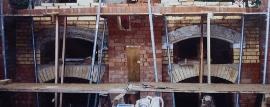 Geschichte - STEINOFEN-BACKSTUBE HOLLEN GmbH