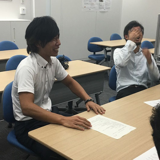 社員