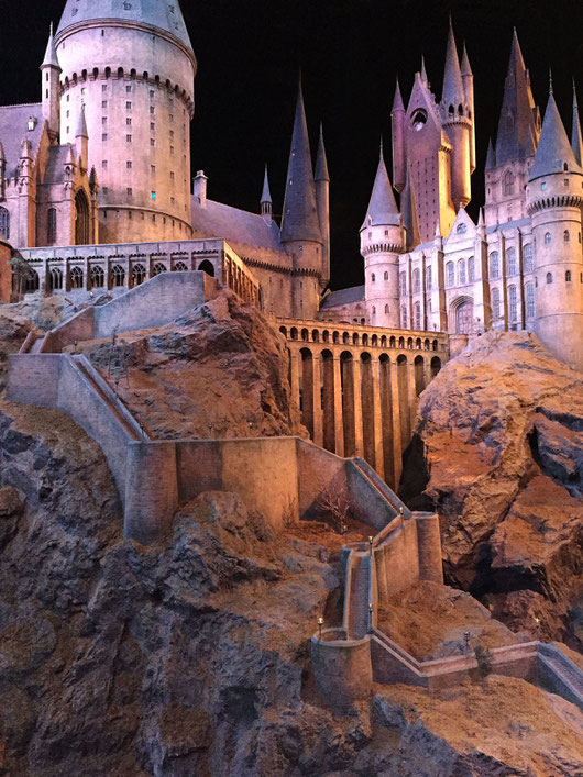 image: nina luca, warner bros london, warner bros studios, harry potter, hogwarts, hogwarts express, harry potter london, harry potter studios, london warner bros