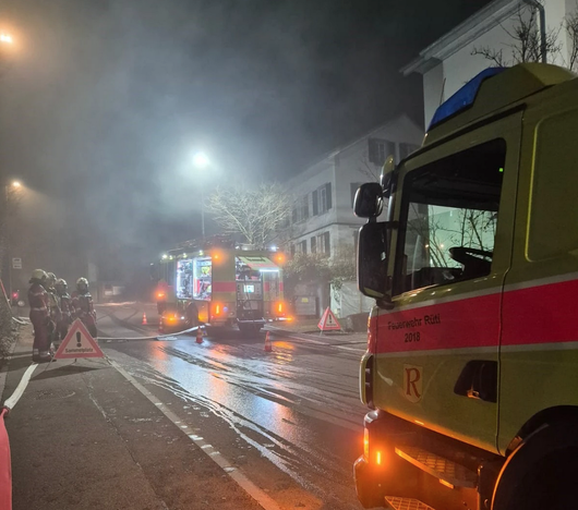(Bild: feuerwehr-rueti.ch)