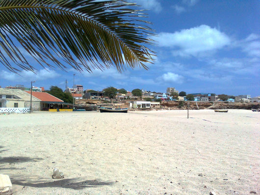 LA SPIAGGIA DI VILA DO MAIO