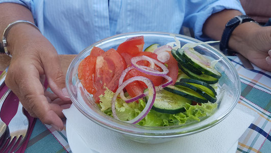 kleiner gemischter Salat