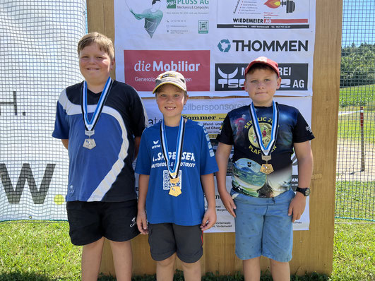 V.l.: Flurin Steiner (2. Rang, Reinach), Kilian Stasny (1. Rang, Rothrist-Olten), Lars Streit (3. Rang, Reinach).