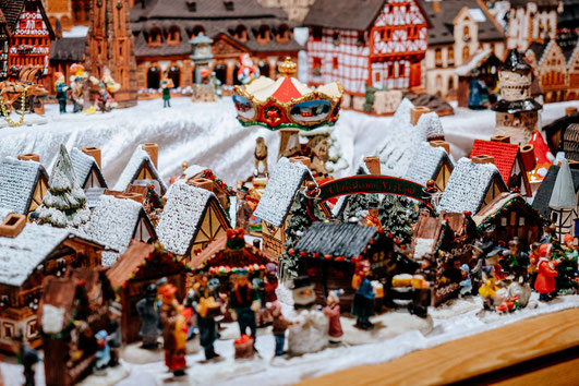 Frankfurt Christmas Market, Weihnachtsmarkt, Christmas Houses