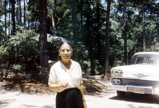 Mid-1950s : Kitty on the Meher Center - Courtesy of the Shaw family photo collection.