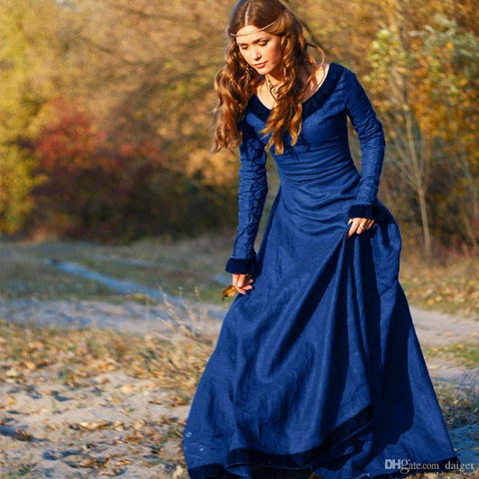 Ein wundervolles Weib in einem wunderschönen Kleid