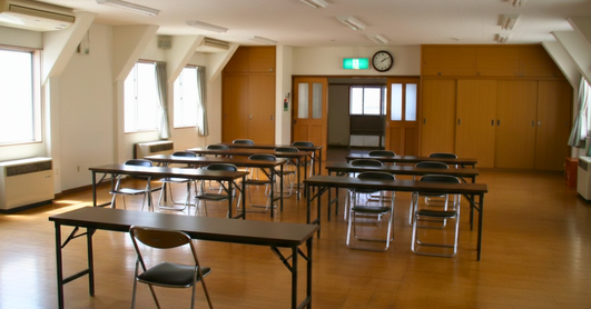 集会室：研修・講演会などに利用できます
