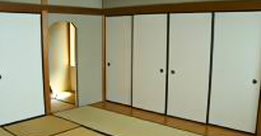 和室・茶室：お茶・お花などに利用できます