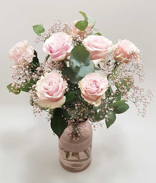 Flower delivery in Vienna, Austria