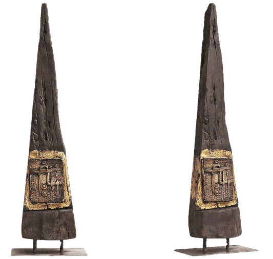 Péndulo – Pendulum sculpture on metal base mixed media: wood, stoneware, and gold leaf by Matilde Cánepa González