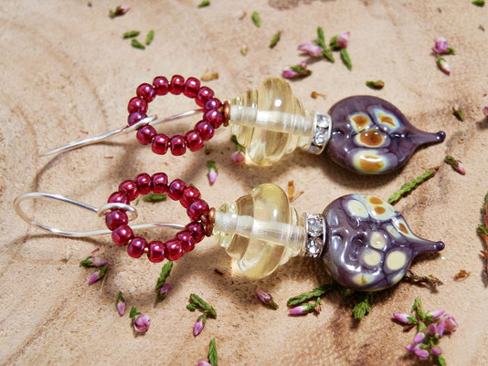 Blog over de kruiden apotheek van Claire Fraser, Belladonna en fantasy sieraden bij je verhaal