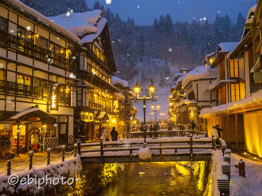 銀山温泉