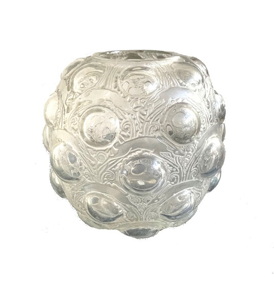 Art Déco flower vase signed "Lalique" France 1930