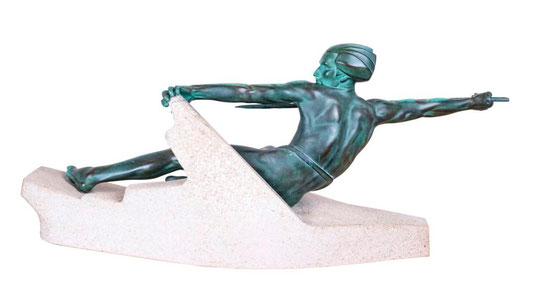 A javelin thrower, Art Déco Wiesbaden Regine Schmitz-Avila