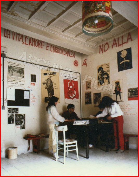 Una sala di Radio Kampo Urbano