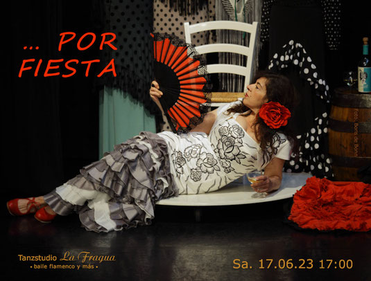 Titelfoto zur Flamenco-Aufführung „POR FIESTA“ 2023 mit der Flamencotänzerin Rosa Martinez im Tanzstudio La Fragua in Bonn / Color-Foto: © Boris de Bonn
