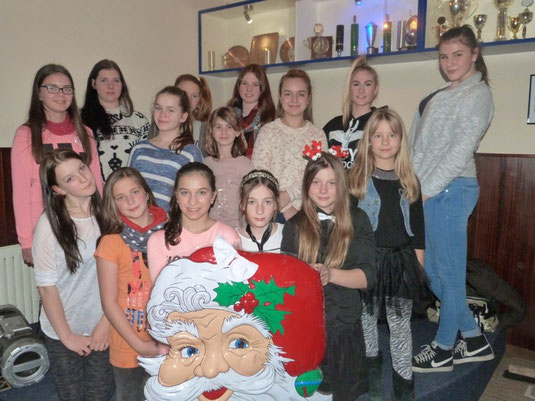 Die Teenstar Legends bei der Weihnachtsfeier