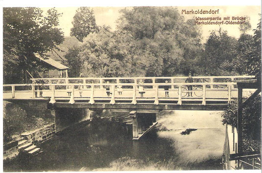 Die Brücke zwischen Oldendorf und Markoldendorf um 1920
