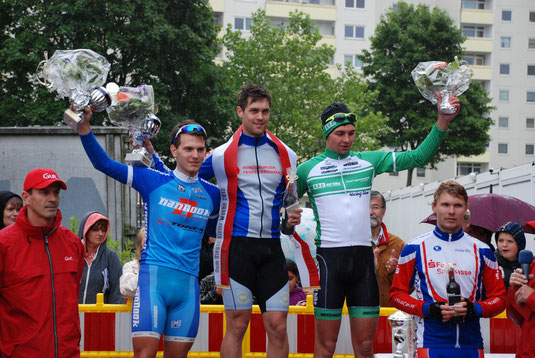 Siegerehrung Nils Becker Sieger beim Kieler Woche Radrennen