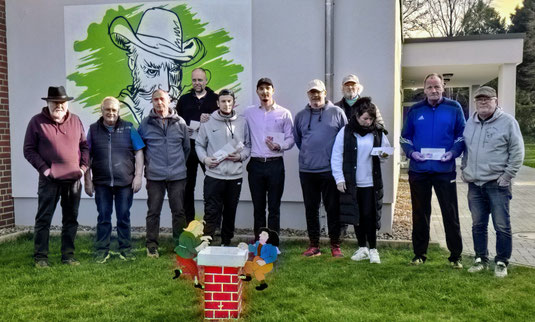 Gruppenbild mit Dame: Die elf Ungeschlagenen beim sechsten Streich