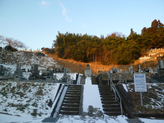 観音寺霊園墓地